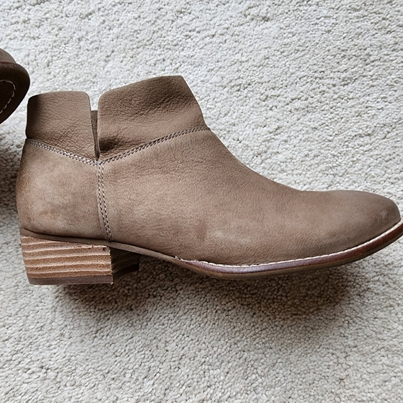 Seychelles Snare Taupe - Picture 5 of 12